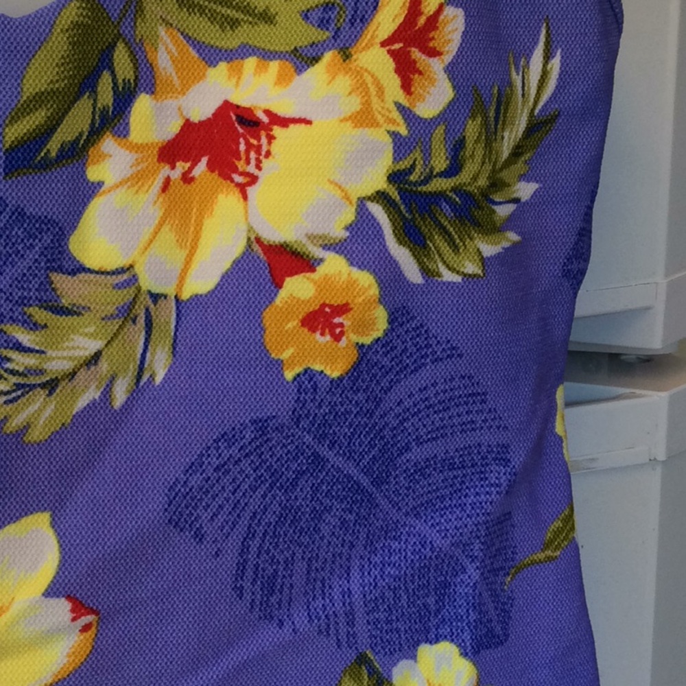 Liz Claiborne 2 Piece Bathing Suit - Picture 3 of 8